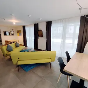 https://spreepolis-boardinghaus.find-berlin-hotels.com