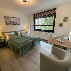 https://holi-day-spa-doppelzimmer-3.find-berlin-hotels.com